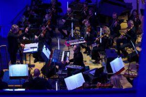 Rännak helide ajatutes sfäärides