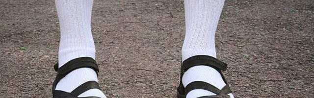 UURING: ligi veerand eestlastest ootab kevadest kõige rohkem sokkides ja sandaalides käimist