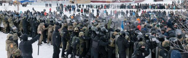 Vaenu õhutamise eest vangi mõistetud rahvuslane süütas baškiiride massiprotestid