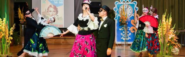 На Narva Vintage Fest 2025 дефилировали в платьях из кальки и занавесок, мастерили игрушки, делали брошки из галстуков, чинили утюги…