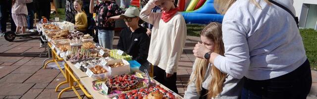 Keh­ra kool kor­ral­das hea­te­ge­vus­li­ku laa­da