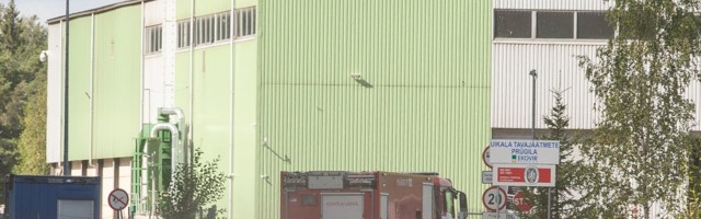 Eksperdid püüavad leida Uikala prügila järjekordse süttimise põhjust
