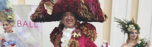 «Влюбленный  Наполеон», принесший успех Нарве, готов ко встрече с горожанами