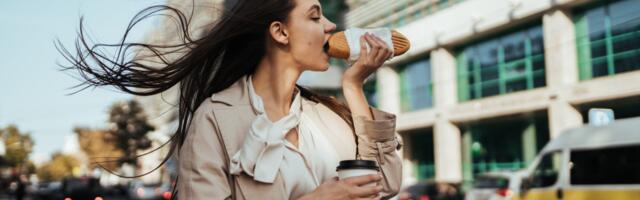 TEADLIKU TOITUMISE TERAPEUT Riinu levinud söömisharjumusest: sellega kaasnevad maohädad ja ärritunud soolesündroom