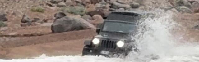 VIDEO | Poola turistid ajasid Hiiumaal rannariba rallirajaga segamini. Vajati politsei abi