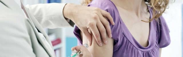 Eestis avatakse vaktsineerimine 12-15-aastastele