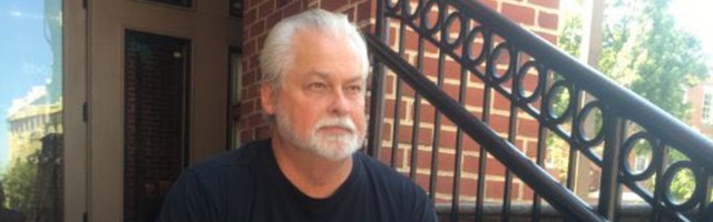 Endine CIA ohvitser hoiatab: USA rahutuste korraldajad plaanivad revolutsiooni