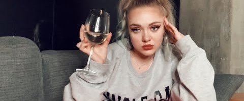 Noor juutuuber Enni Britta sai OnlyFans konto avamise järel tapmisähvardusi: ma ei saa võita