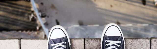 Uuring: suitsiidse inimese abistamine vajab laiemat tugivõrgustikku