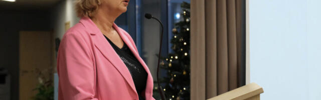 UUS KOOSSEIS | Volikogu esimeheks valiti Anu Pielberg.