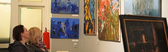 Valga Muuseumis avati näitus "Murdmatu Mariupol"