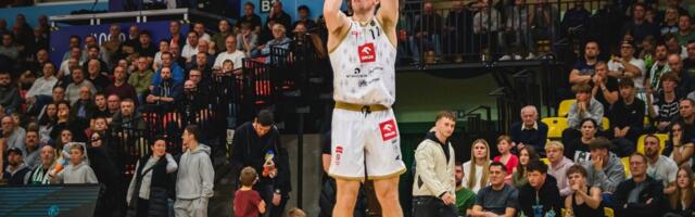 Järjekordse supermängu teinud Böckler ei suutnud Krosnot kaotusest päästa