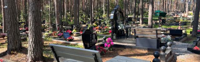 Количество автобусных рейсов на кладбище Рийгикюла будет увеличено