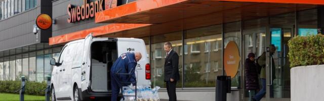 Swedbank teenis poole aastaga 128 miljonit kasumit