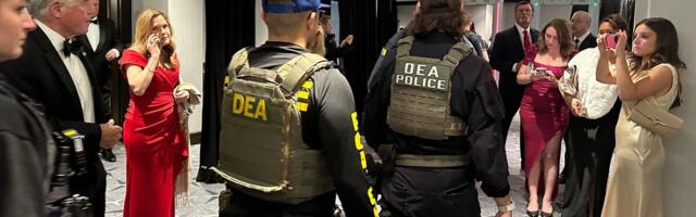 Valge Maja õhtusöögil rünnakut kavandanud mehele esitati süüdistus presidendi atentaadikatses