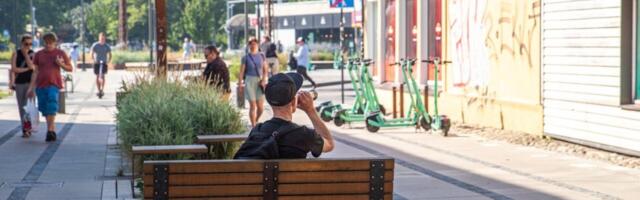 Balti jaama parmud hommikuses leitsakus: „Jumala hästi oli suvekleit läbi näha! Rinnahoidjaid ka enam ei kanta.“