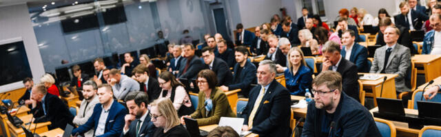 Tallinna linnavolikogu pidas ajaloo pikima istungi