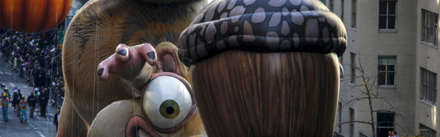 Lauri Vahtre: sõda lendab, sõda keeb, sõda keerleb suusateel