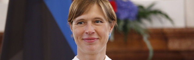 Kersti Kaljulaid kogub fotojäädvustusi rahvaga veedetud hetkedest