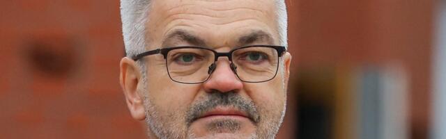 Peterburis rünnati Poola suursaadikut