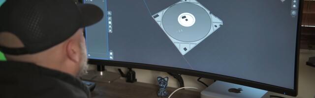 YouTuber recreates a floppy disk from scratch