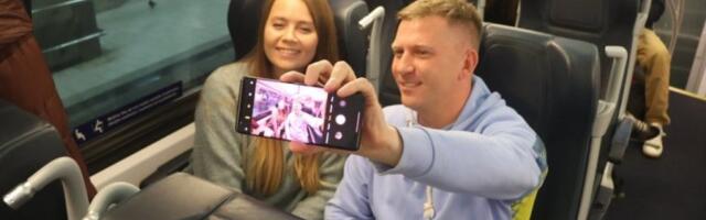 MINISTARSTVO RASKRINKALO NOVE BLOKADERSKE LAŽI: Železnički saobraćaj na brzoj pruzi Beograd - Subotica potpuno bezbedan i efikasan! (FOTO)