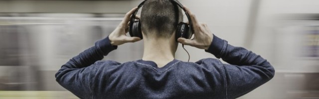 Veel üks viide, et Apple'ilt on peagi tulekul "suured" kõrvaklapid