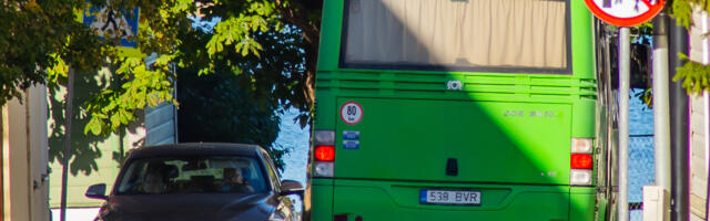 Linnavalitsus tekitas liikluskaose