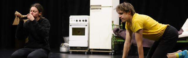 Vanemuise teatris esietendub  Janusz Glowacki „Neljas õde“