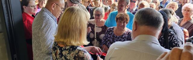 Ketipoed tungivad maale: Gross lubab hinnad alla lüüa, Coop ja Rimi ei luba