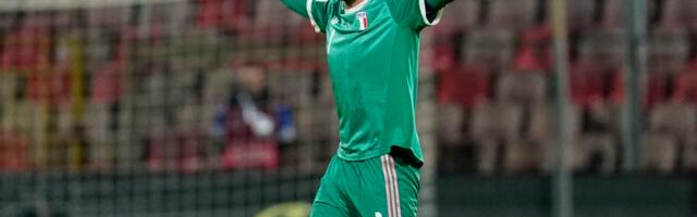 14-aastane pallipoiss varastas otsustava penaltiseeria eel Donnarumma märkmed