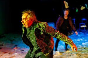 Kui mind siin, sellisena, nagu ma olen, ei oleks,  ei kukuks see maailm kokku