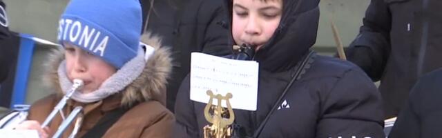 Ida-Virumaa koolid tähistasid riigi sünnipäeva väliaktustega