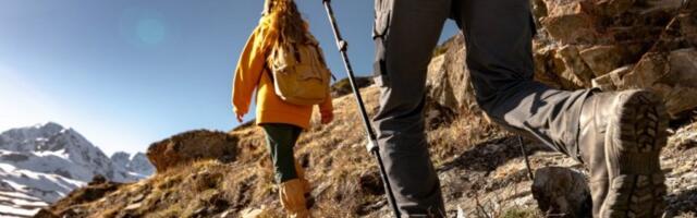 TROJE ALPINISTA POGINULO! Hitno angažovan helikopter - radi se na izvlačenju tela!