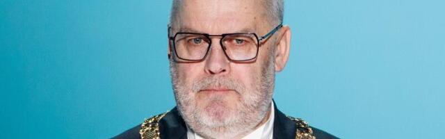 Eesti president Alar Karis peab presidendi ametist loobuma