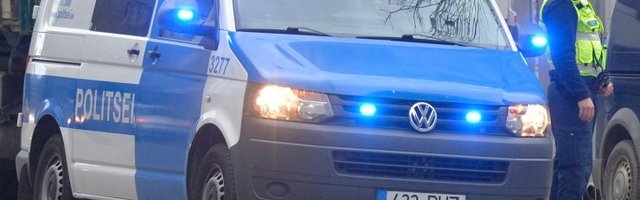 Politsei tabas tähelepaneliku inimese vihje peale raskes joobes autojuhi