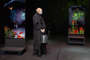 Salvestamatu Von Krahli teater