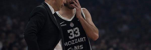 NIKO KAO ĐOC! VUJOŠEVIĆ I OBRADOVIĆ OVO NISU USPELI: Đoan Penjaroja je ispisao istoriju Partizana