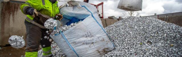 Rohejahis jahitakse küünlaümbriseid ja elektroonikaromusid