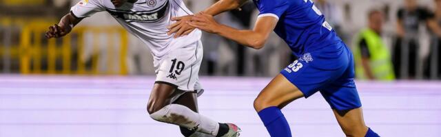 Sećanje na legendu ne bledi – Partizanovi dresovi i jug u znaku Dragana Mancea (FOTO)