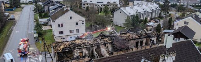 Tartus põlenud tondilossi on politseil ja päästjatel sageli asja. Omanik loodab hoone üles vuntsida