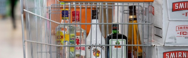Raport: Eesti riigieelarve on EL-i suurimaid alkoholi- ja tubakaaktsiisidele toetujaid