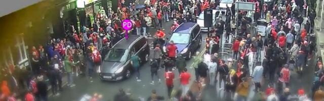 FC Liverpooli võiduparaadil autoga rahva sekka sõitnud mees mõisteti 21 aastaks vangi  