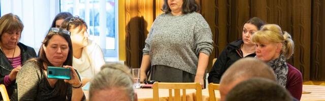 "Kas Lüganuse kooli kinnipanemine on mingi kinnisidee?"