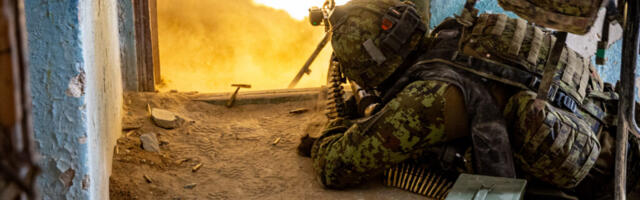 Viru jalaväepataljon harjutas Lätis võitlust hoonestatud alal