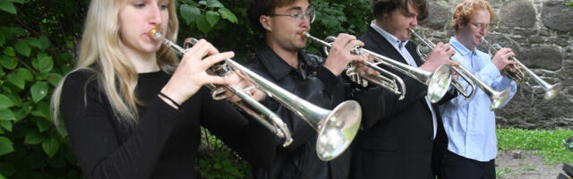 TUNNE KELAM: MEIL ON KOHUSTUS JÄTKATA TÕE JA VALE ERISTAMIST