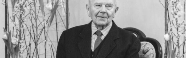 MÄLESTADES LEMBIT SAUERIT | Armastus hoidis liikumises