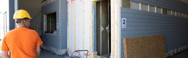 Kolmandikku puitmajade tootjatest ähvardab sügiseks sulgemine