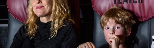 FOTOD | Armas vaatepilt! Eesti jõulumultifilmi esilinastust väisasid tuntud näod koos oma võsukestega