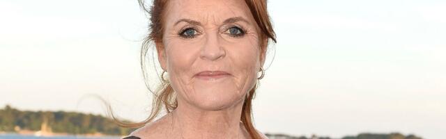 Raamat korjati müügilt! Skandaalse prints Andrew’ ekskaasat Sarah Fergusoni tabas järgmine löök